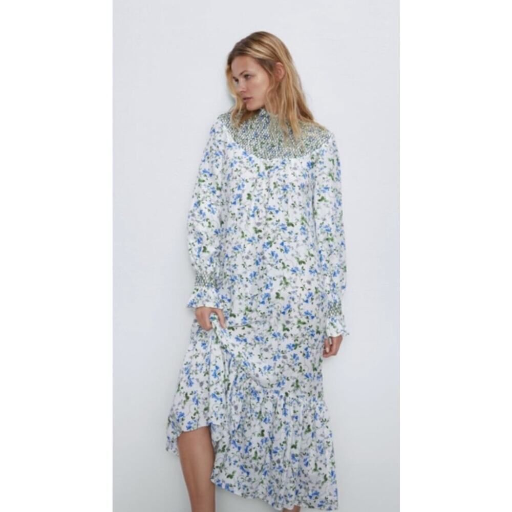 NWTs Sold Out Zara Printed Rustic Floral Dress Smocked size xs $90 A27